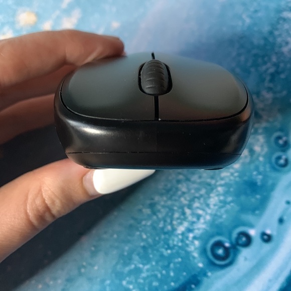 Logitech Computer Mouse - Picture 5 of 7